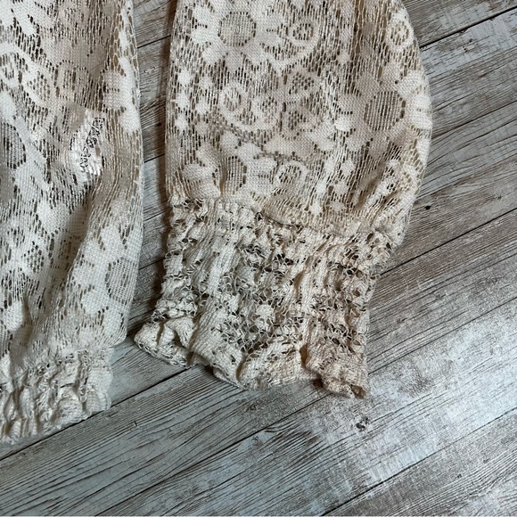 💚Venus lace top - Picture 4 of 6